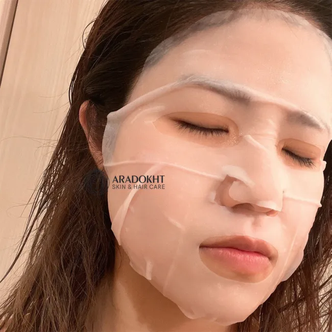 ماسک ورقه ای سرم هلو نیاسینامید آنوا روشن کننده و آبرسان پوست