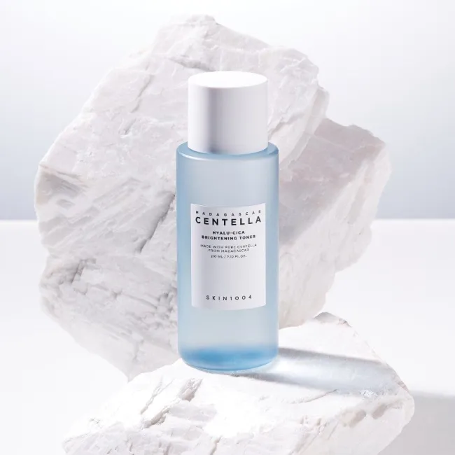 SKIN1004 Toner Madagascar Centella Hyalu-Cica Brightening Toner